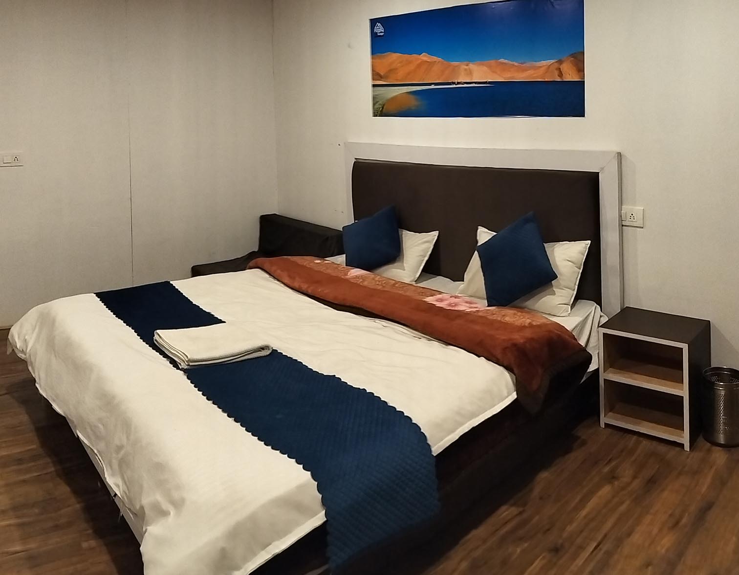 Pangong Eco Lodge
